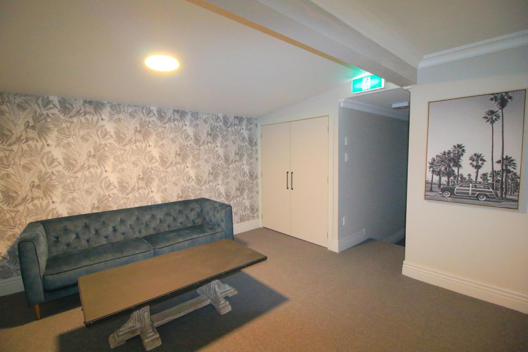 Whitehouse Hotel Invercargill Extérieur photo