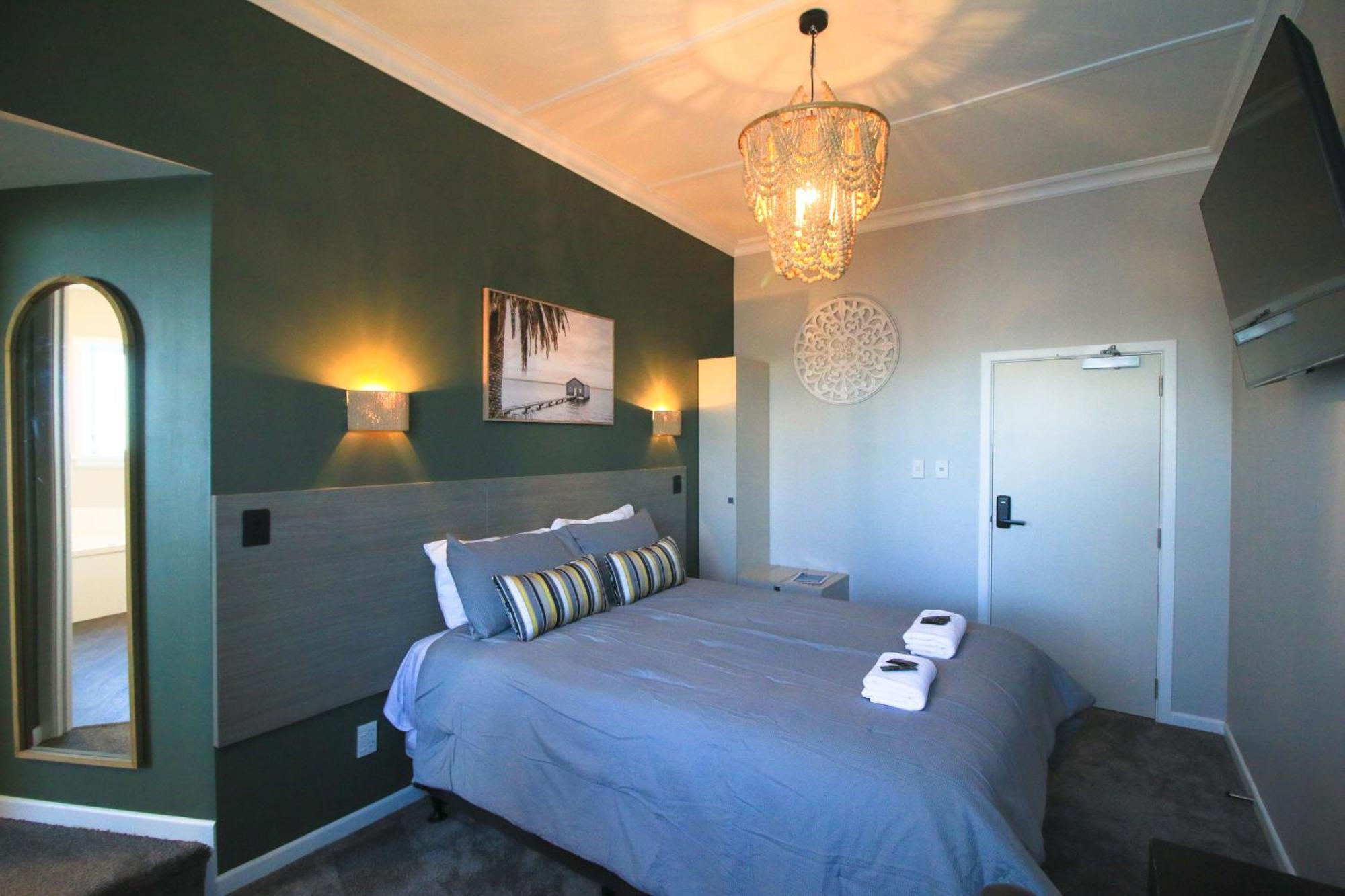 Whitehouse Hotel Invercargill Extérieur photo